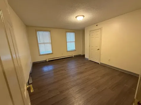 194 Spruce Street Manchester NH 03103