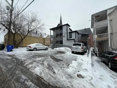 194 Spruce Street Manchester NH 03103