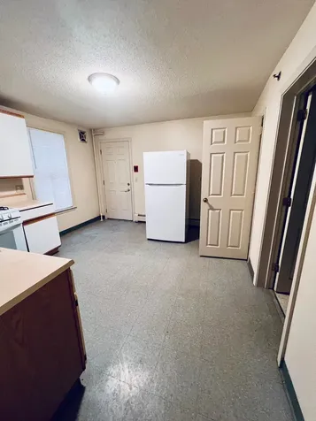 194 Spruce Street Manchester NH 03103