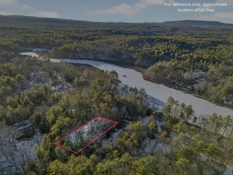 739 Berry River Road Barrington NH 03868