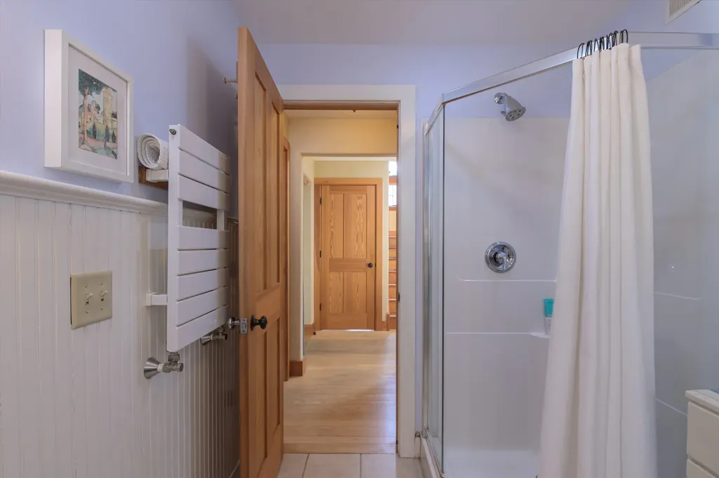 135 Fred Houghton Road Putney VT 05346