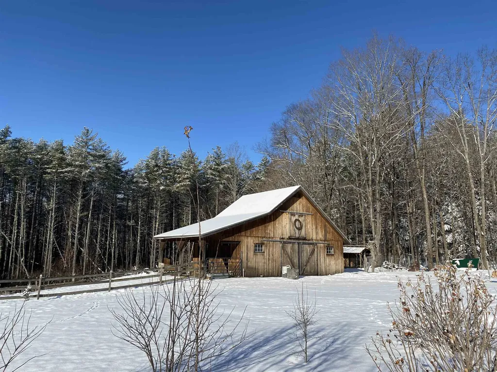 135 Fred Houghton Road Putney VT 05346
