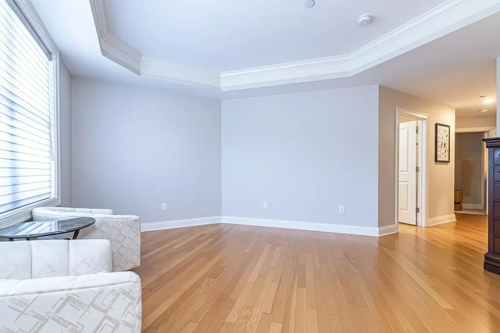 10 Braemoor Woods Road Salem NH 03079