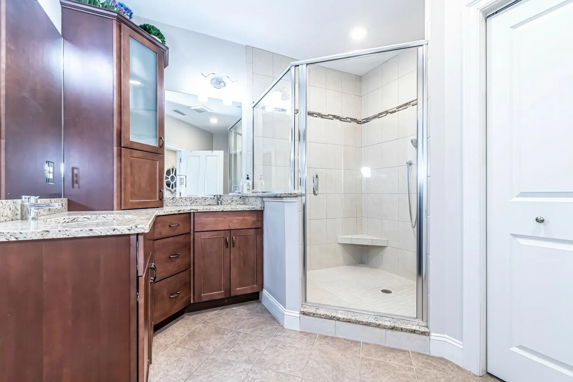 10 Braemoor Woods Road Salem NH 03079