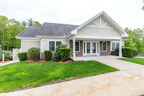 10 Braemoor Woods Road Salem NH 03079