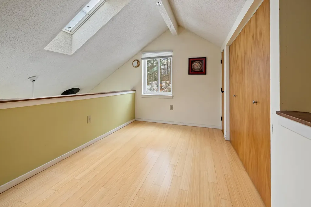 26 Marsten Lane Enfield NH 03748