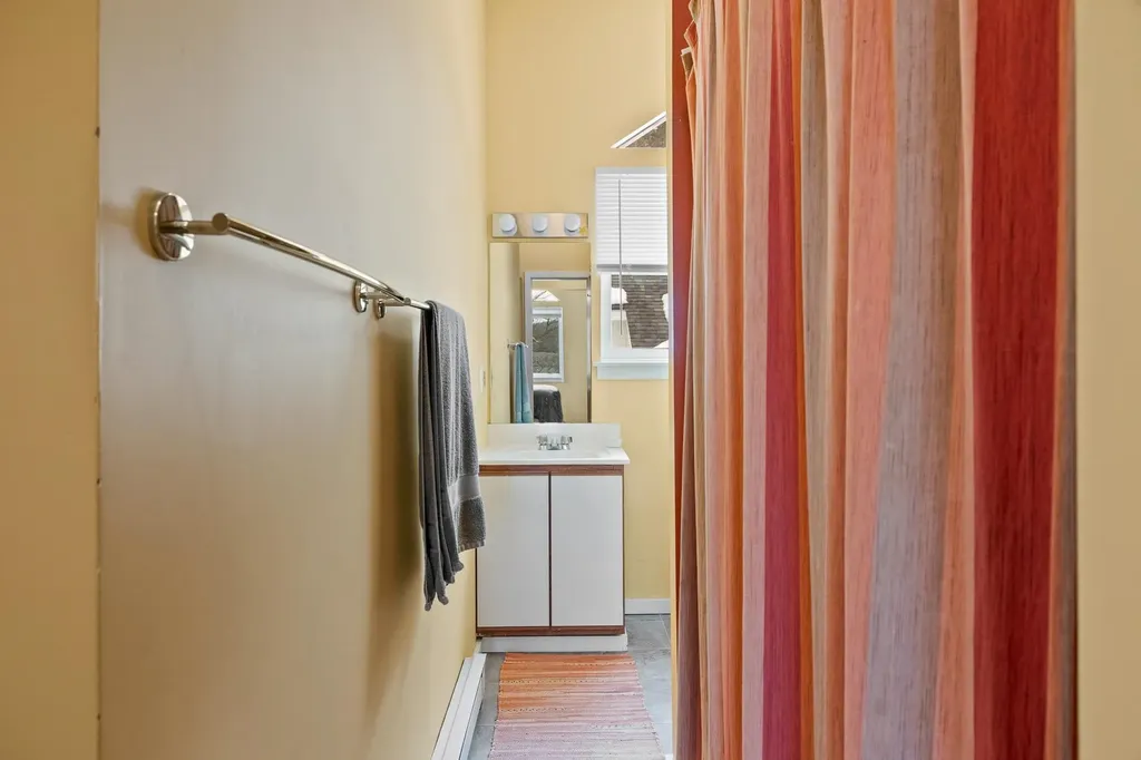 26 Marsten Lane Enfield NH 03748