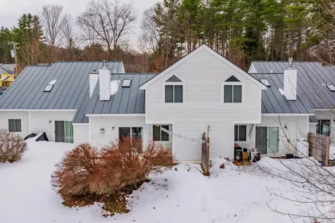 26 Marsten Lane Enfield NH 03748