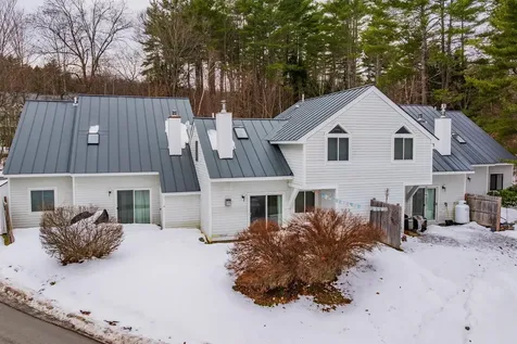 26 Marsten Lane Enfield NH 03748