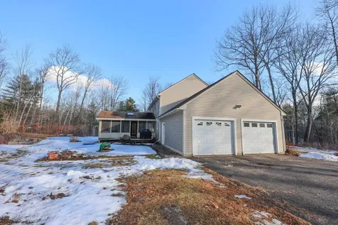 277 Prescott Road Epping NH 03042