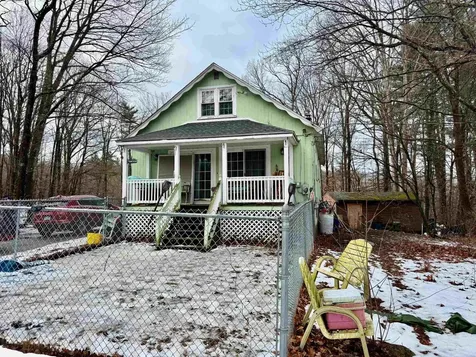 24 Mountain Road Raymond NH 03077