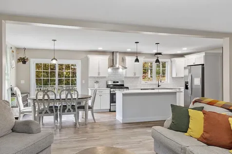 133 Smoke Street Barrington NH 03825