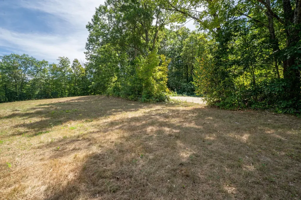 M7 L107 Gleason Falls Road Hillsborough NH 03244