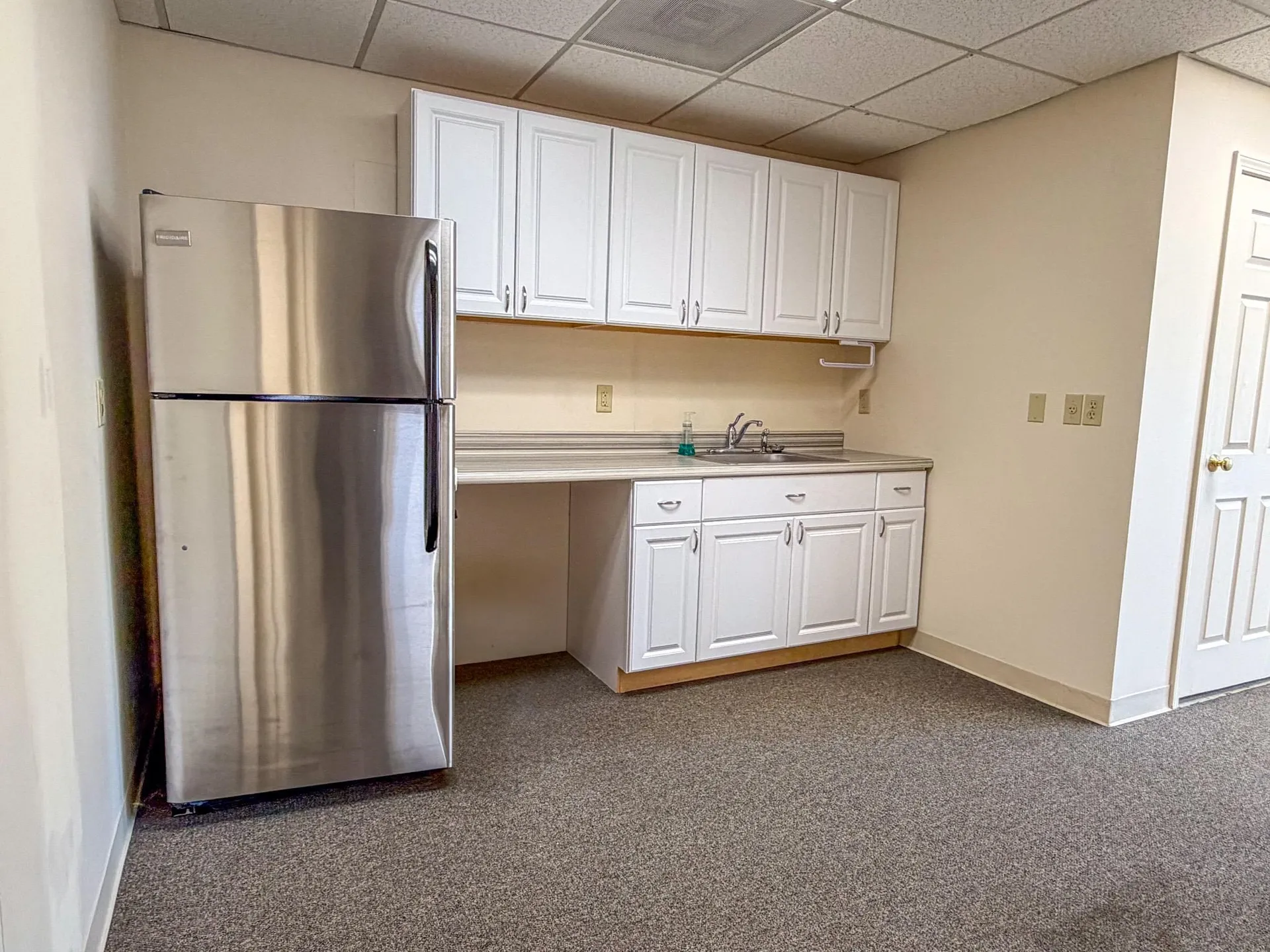 135 Lafayette Road North Hampton NH 03862