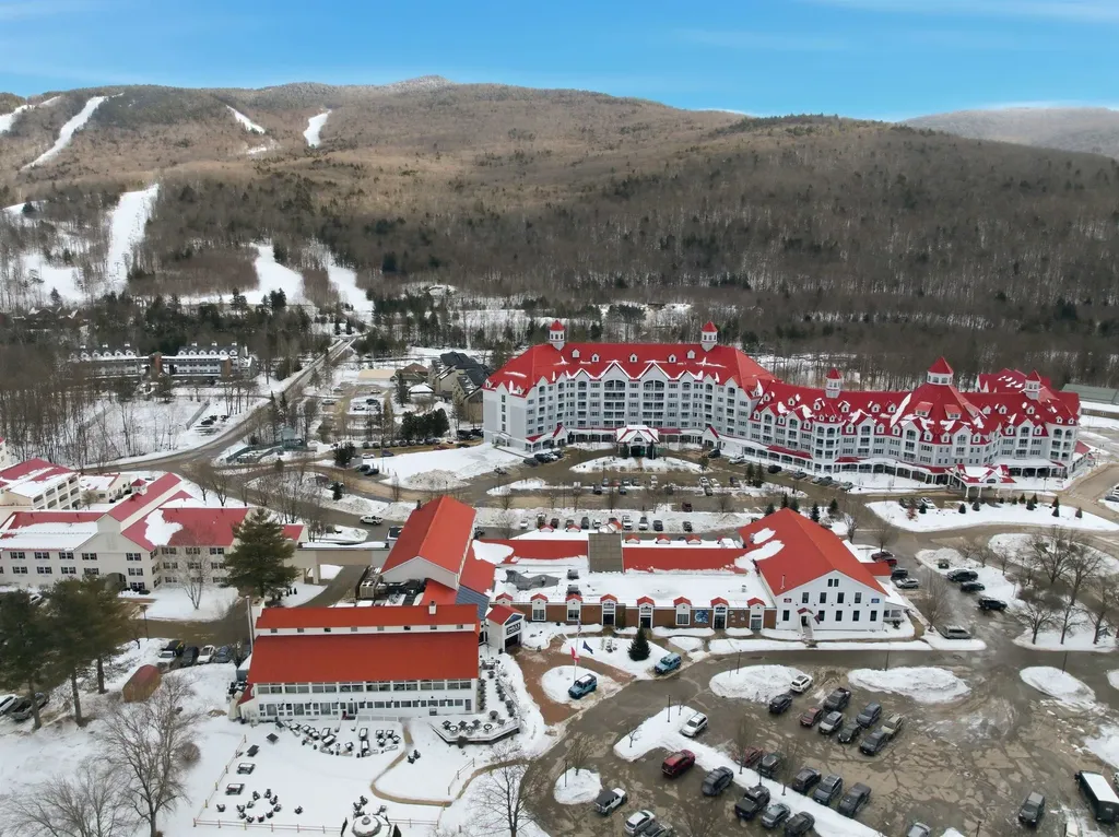 48 Cooper Memorial Drive Lincoln NH 03251