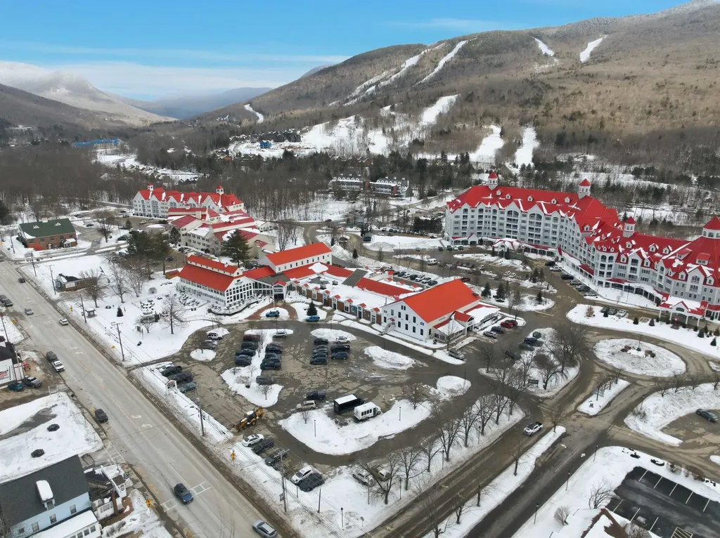 48 Cooper Memorial Drive Lincoln NH 03251