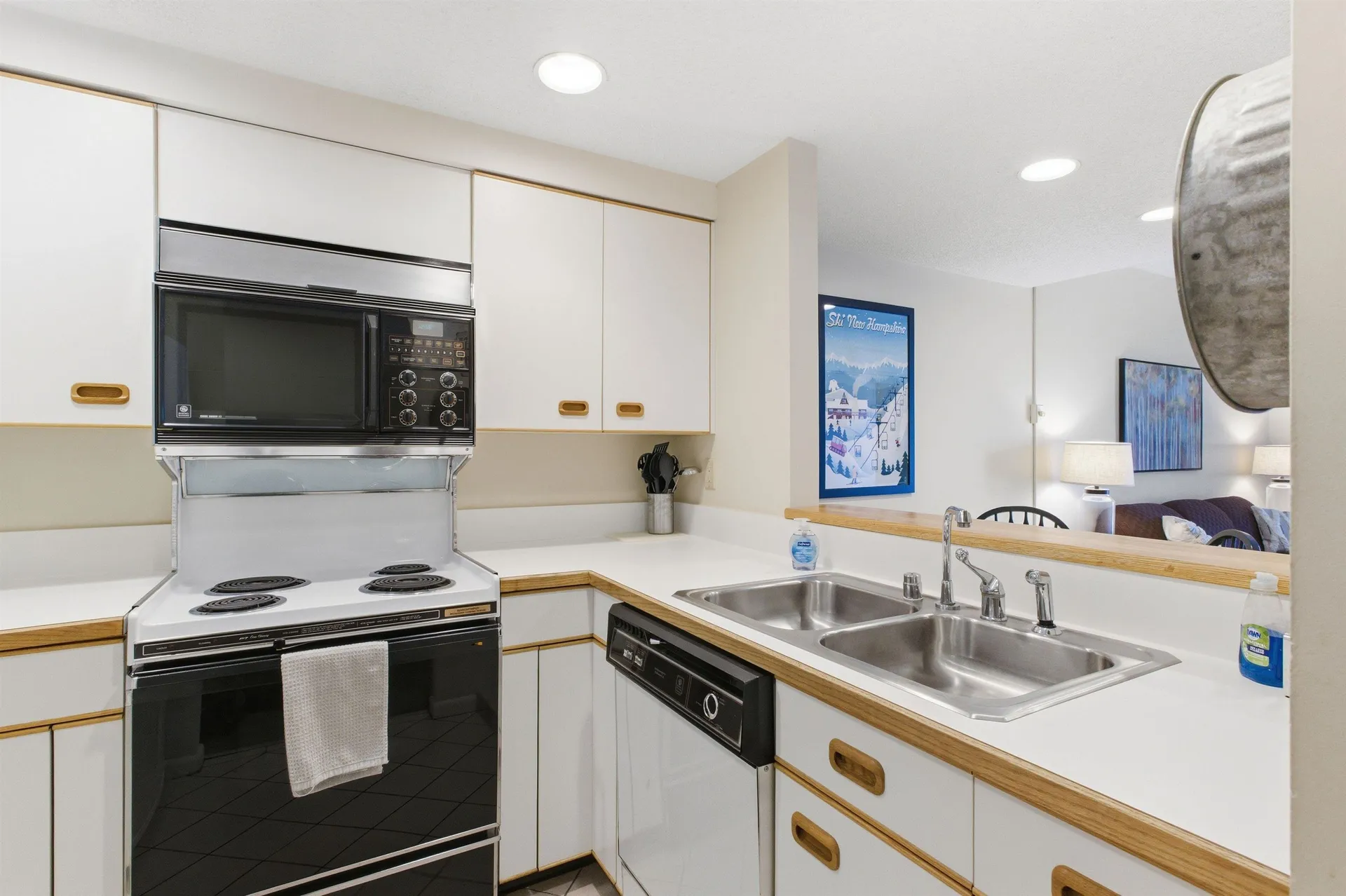 48 Cooper Memorial Drive Lincoln NH 03251