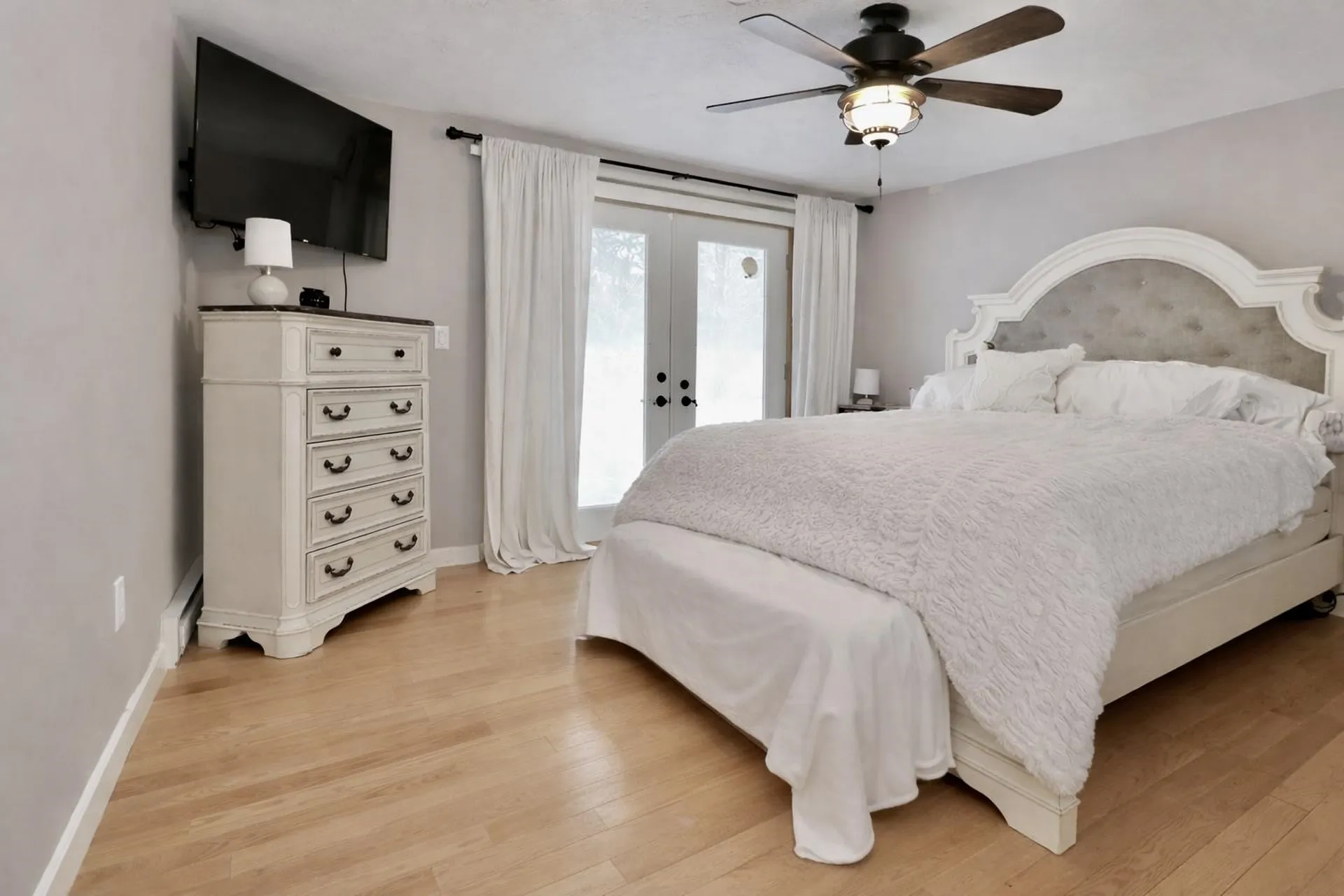 70 Hillside Drive Henniker NH 03242