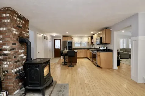 70 Hillside Drive Henniker NH 03242