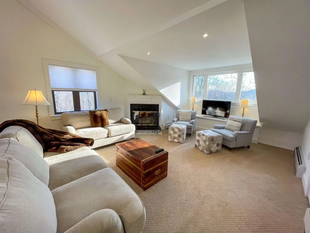 81 White Loop Ludlow VT 05149