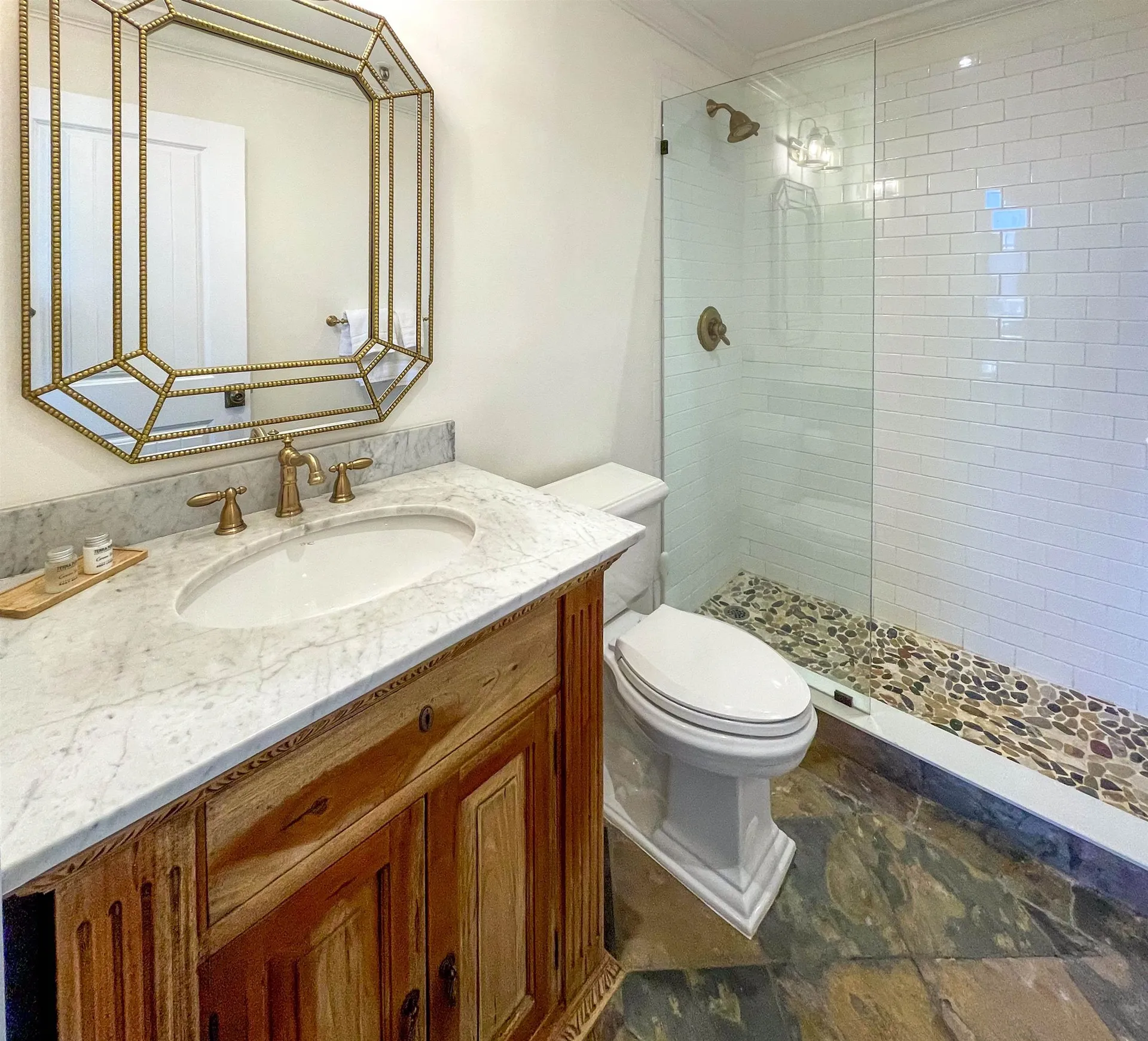 81 White Loop Ludlow VT 05149