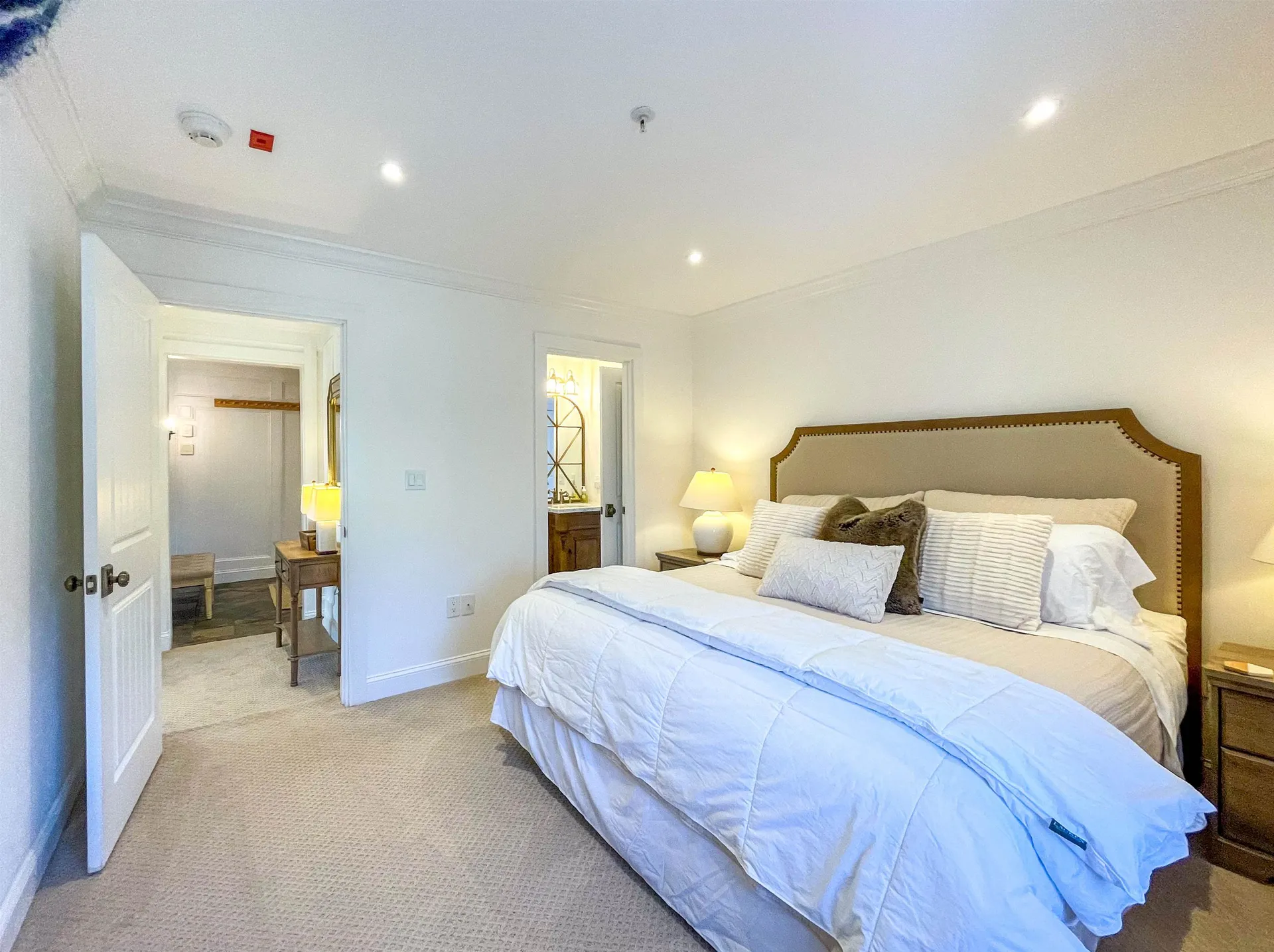 81 White Loop Ludlow VT 05149