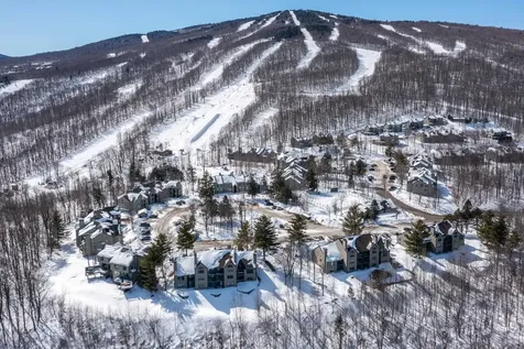 81 White Loop Ludlow VT 05149