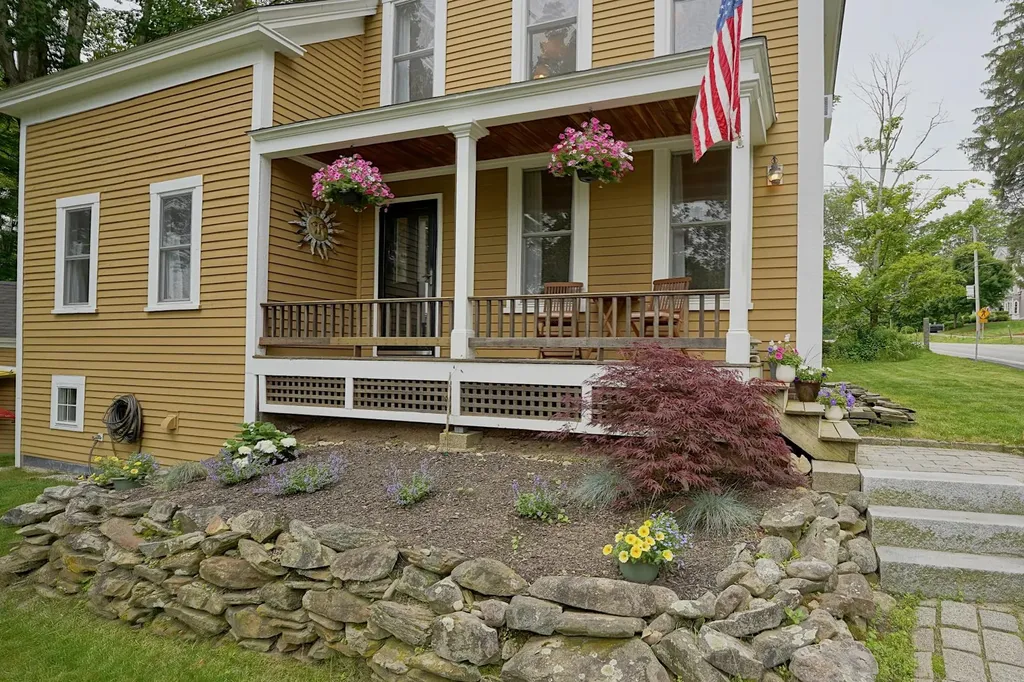 57 Main Street Newfields NH 03856