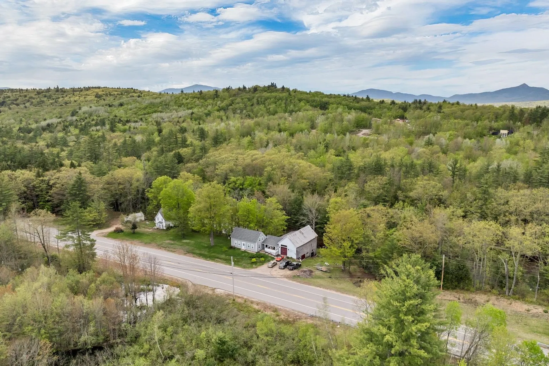 86 Bearcamp Highway Tamworth NH 03883