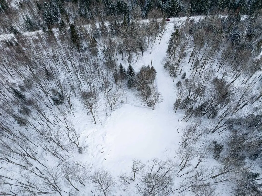 25 Spooner Road Pittsburg NH 03592