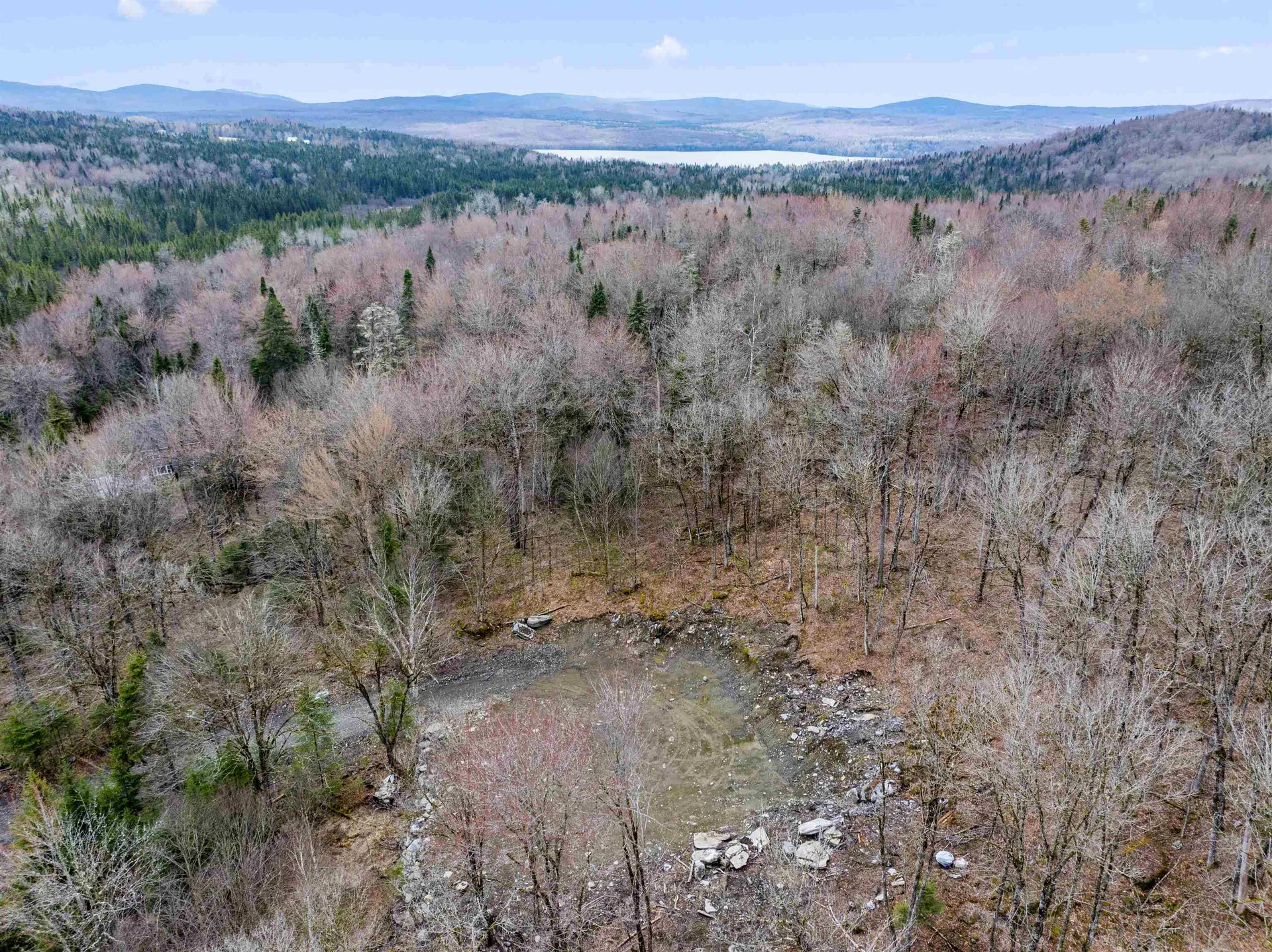 25 Spooner Road Pittsburg NH 03592