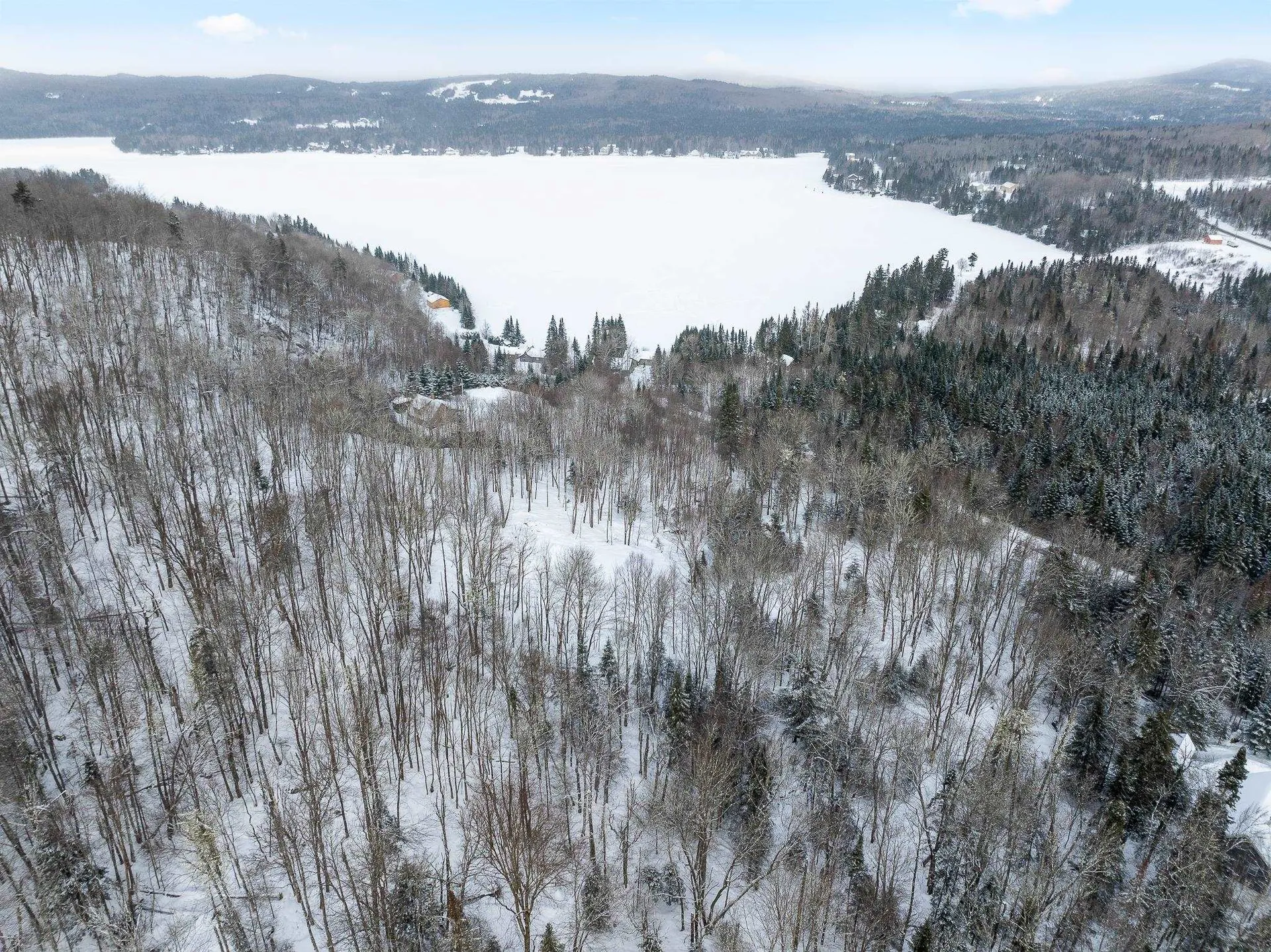 25 Spooner Road Pittsburg NH 03592