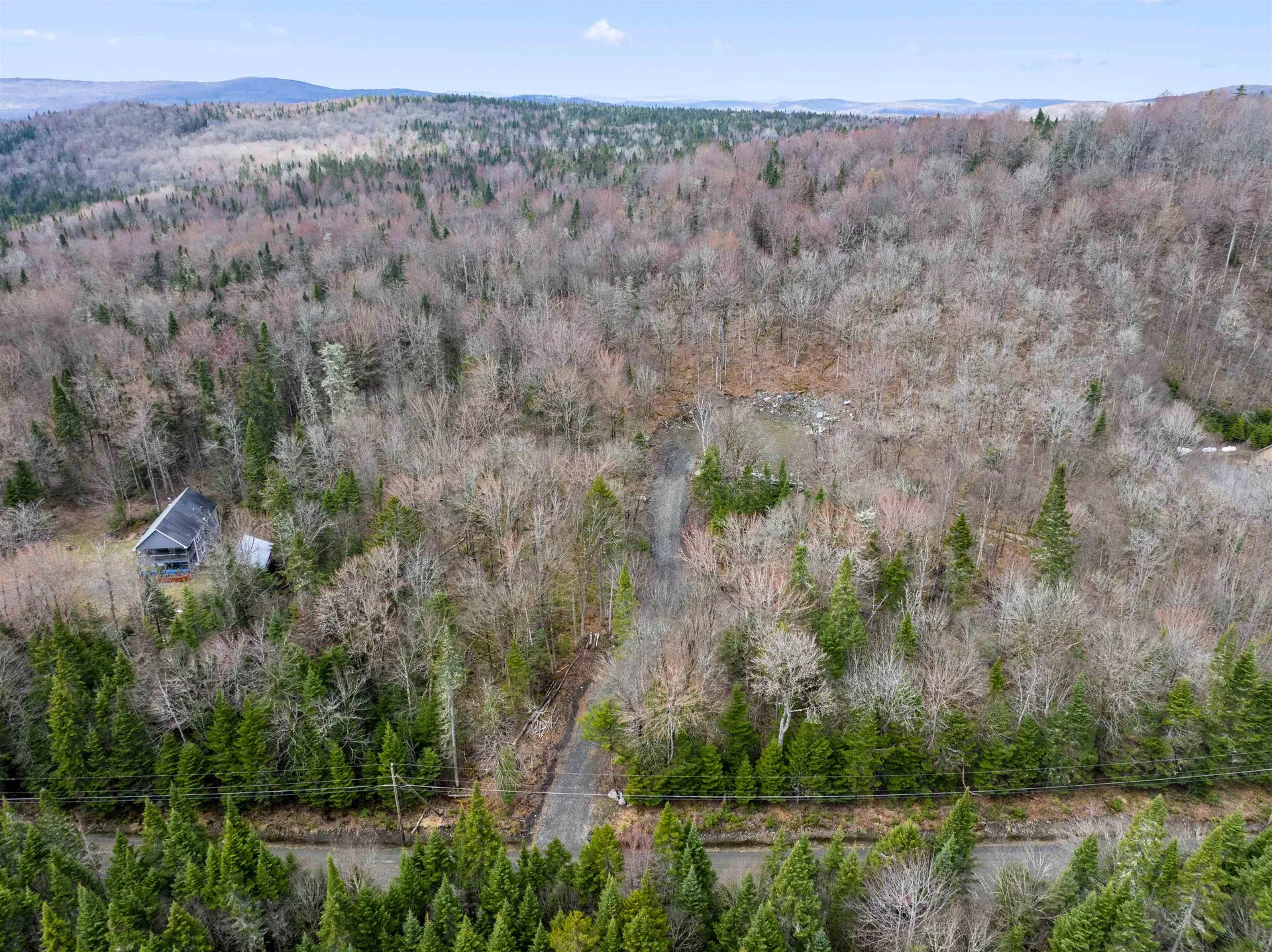 25 Spooner Road Pittsburg NH 03592
