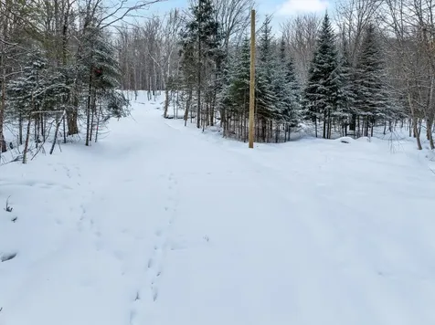 25 Spooner Road Pittsburg NH 03592