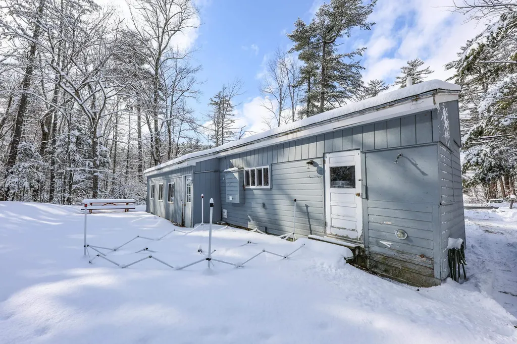 129 Mountain Base Road Goffstown NH 03045