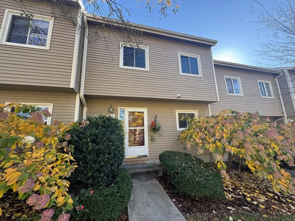 B10 Stonehedge Drive South Burlington VT 05403