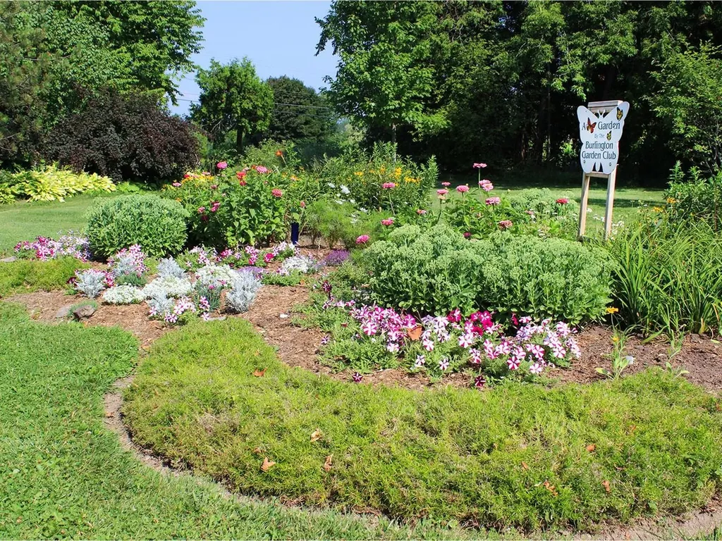 B10 Stonehedge Drive South Burlington VT 05403