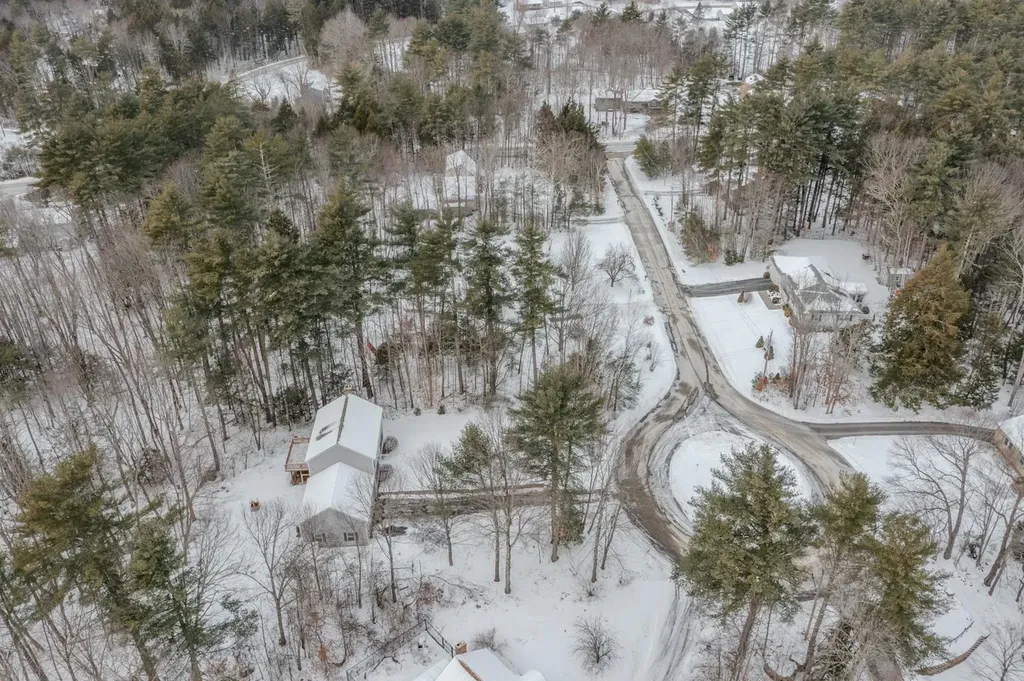 20 Lorraine's Lane Barrington NH 03825