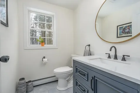 20 Lorraine's Lane Barrington NH 03825