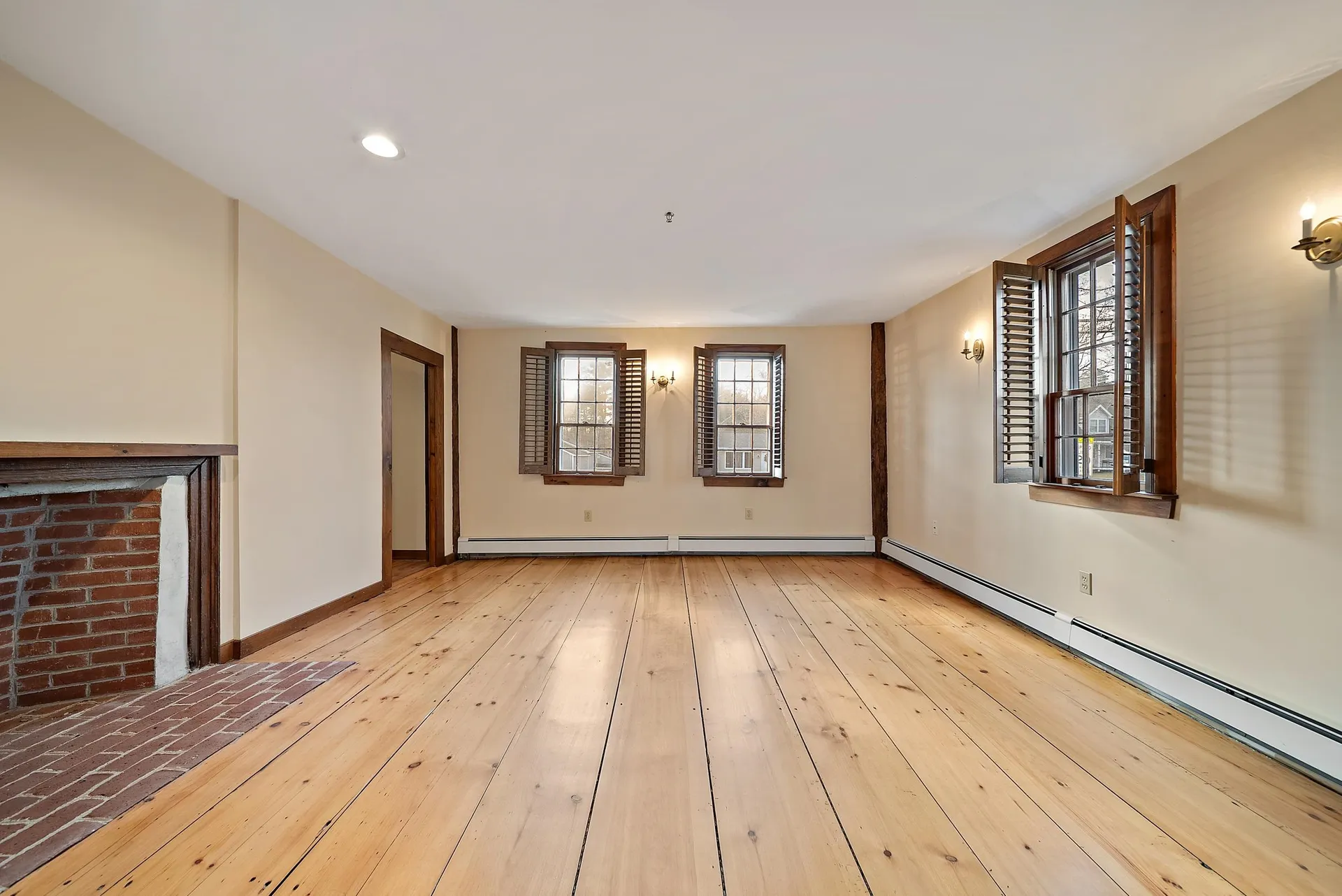 454 Main Street Fremont NH 03044