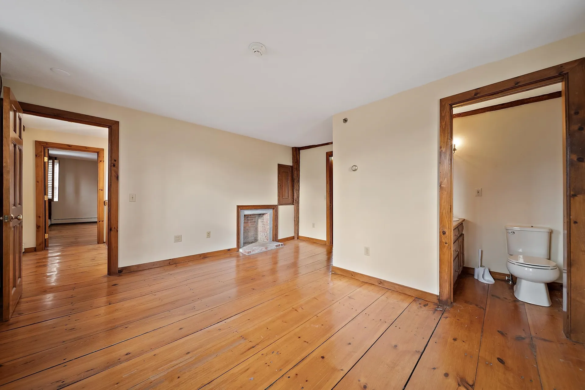 454 Main Street Fremont NH 03044