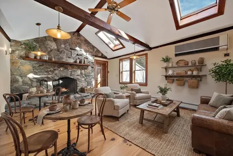 454 Main Street Fremont NH 03044