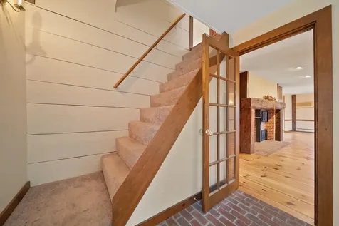 454 Main Street Fremont NH 03044