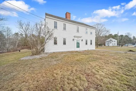 454 Main Street Fremont NH 03044