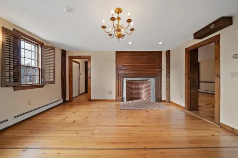 454 Main Street Fremont NH 03044