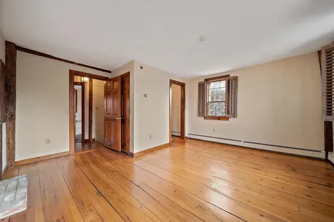 454 Main Street Fremont NH 03044