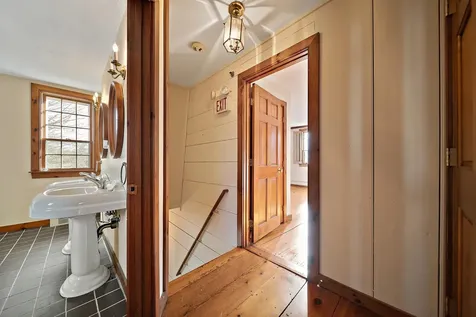 454 Main Street Fremont NH 03044