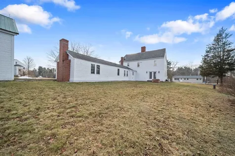 454 Main Street Fremont NH 03044