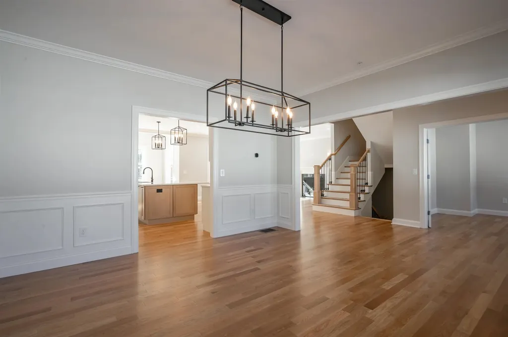 6 Newbury Road Pelham NH 03076