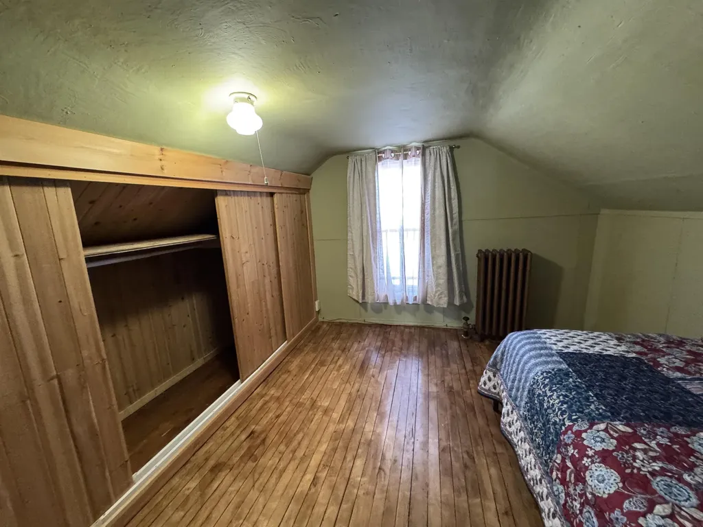 2092 N Bennington Road Bennington VT 05257